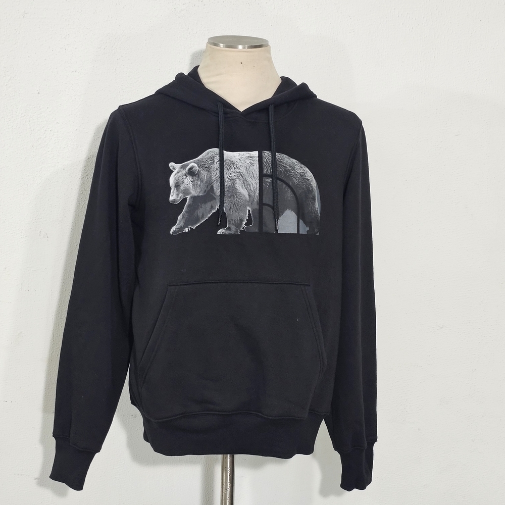 The North Face Black Hoodie Bear Graphic Pullover Sweatshirt Size Small